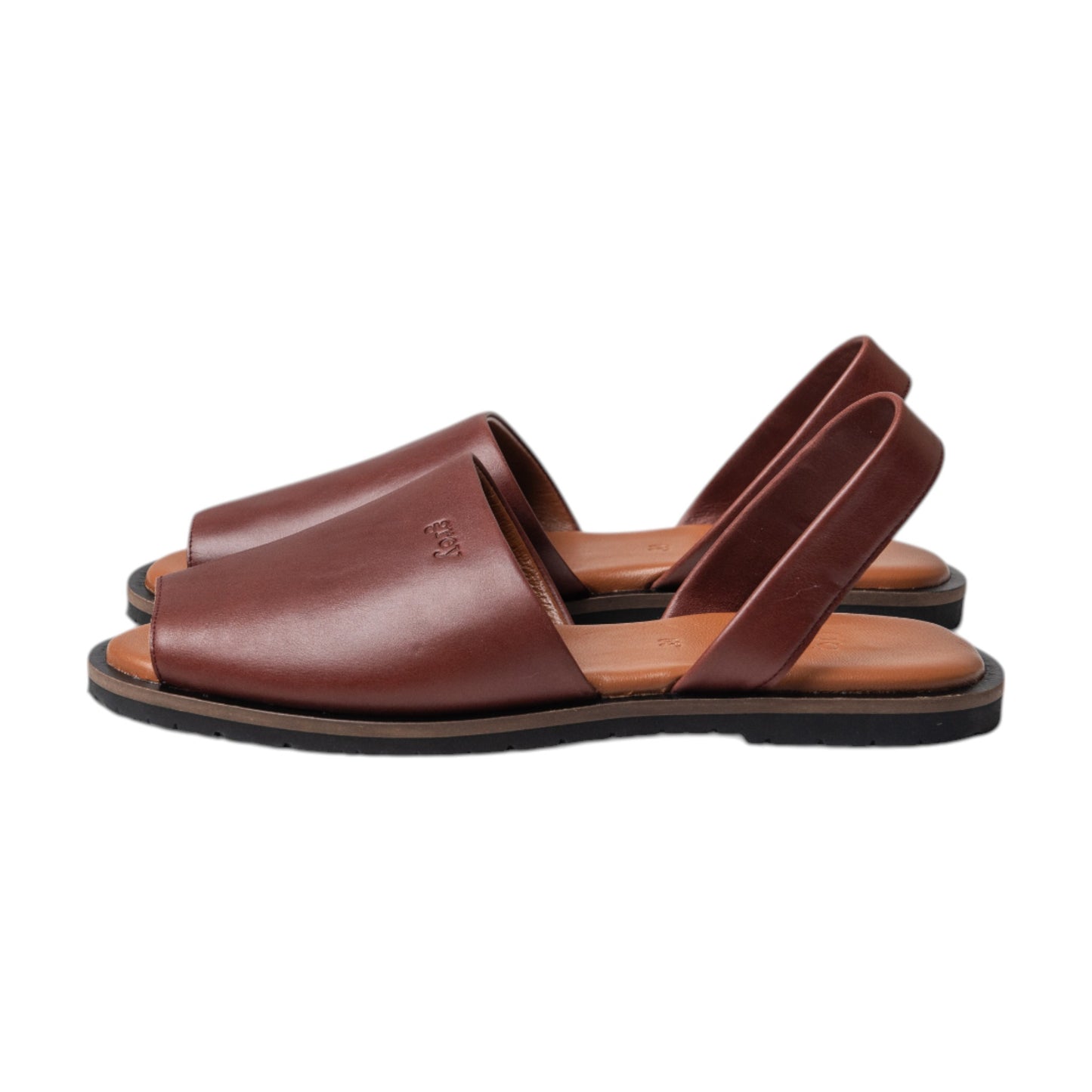 Madison Flats in Brown