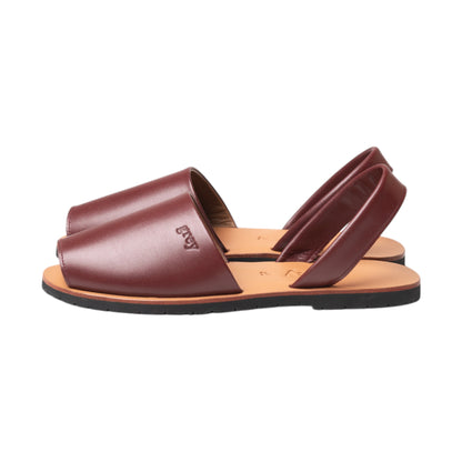 Mria / Mrynn (Mahogany) - Grey by Ortenhill