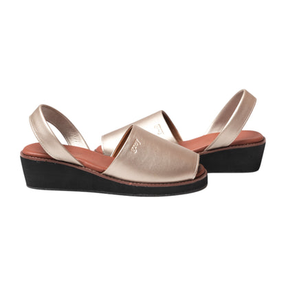 Grey By Ortenhill Madison CushWedge (Pewter)