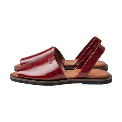Madison Flats in Deep Red - Grey by Ortenhill