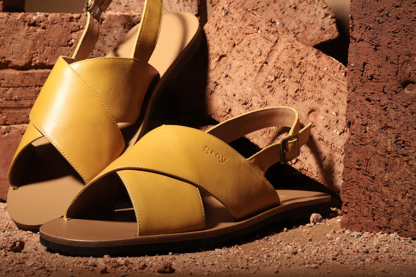 Grey By Ortenhill Cross Sandals in Talia / Talven (Tuscany - X)