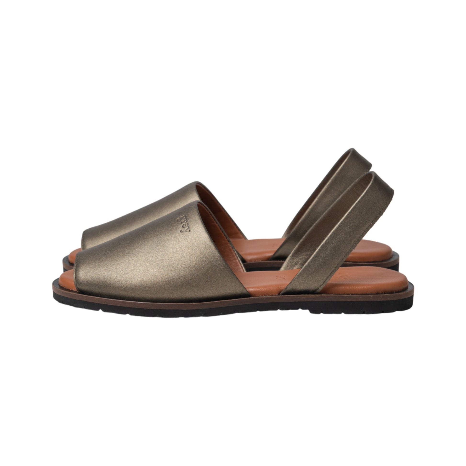 Madison Flats in Titanium - Grey by Ortenhill