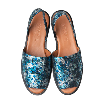 Grey By Ortenhill Madison Flats in Royal Bloom