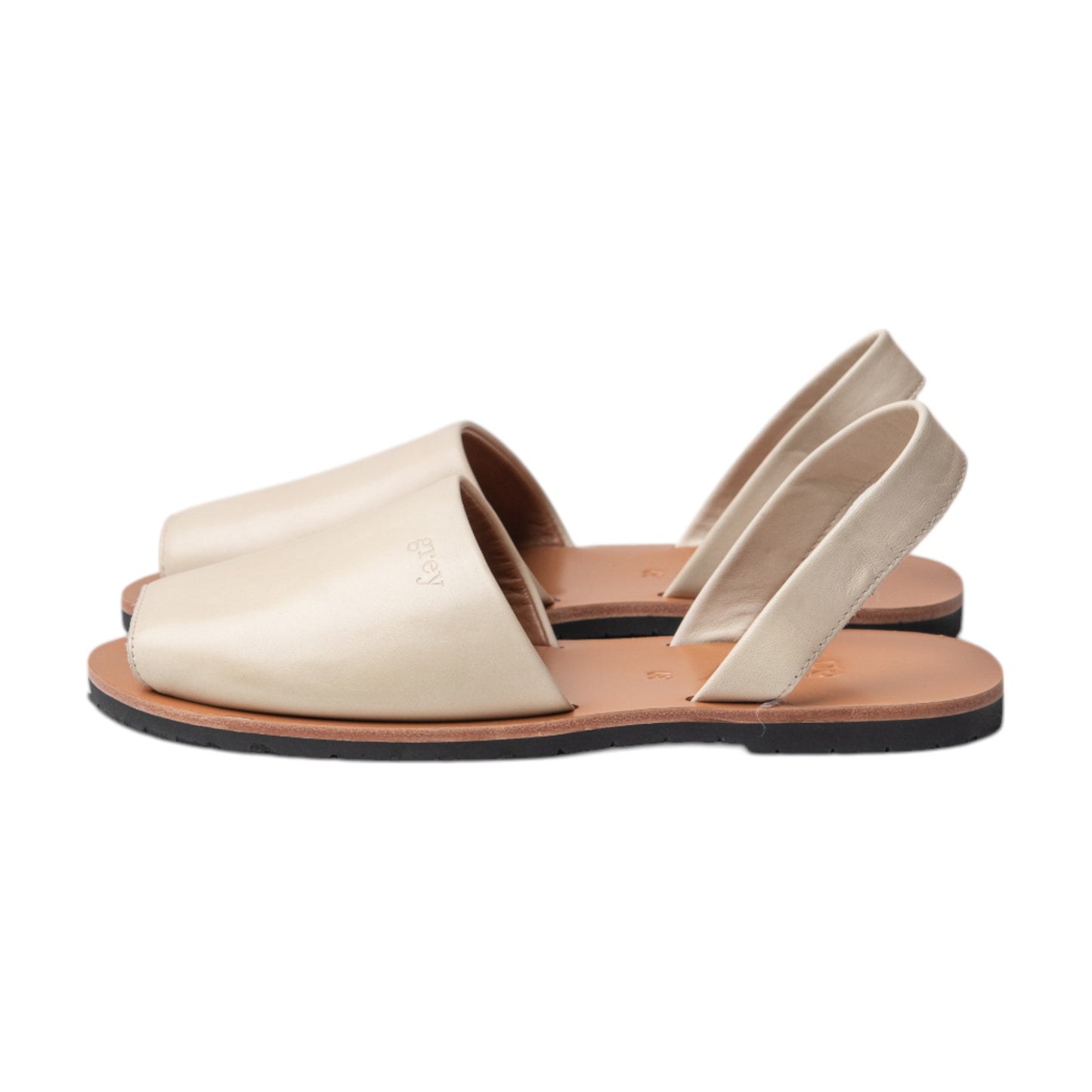 Sara / Santana (Sage White)