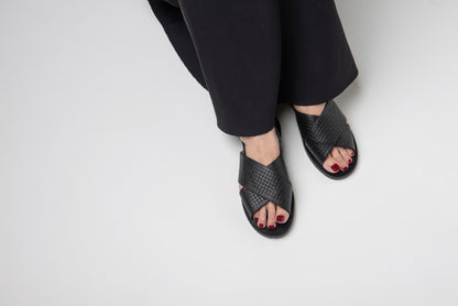 Grey By Ortenhill Cross Textured Leather Sandals - October Weave (Black - X)