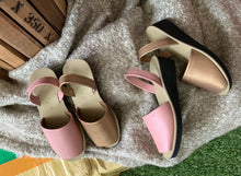 Rosalie (Mellow Rose) - Size 34, 35, 36 only!